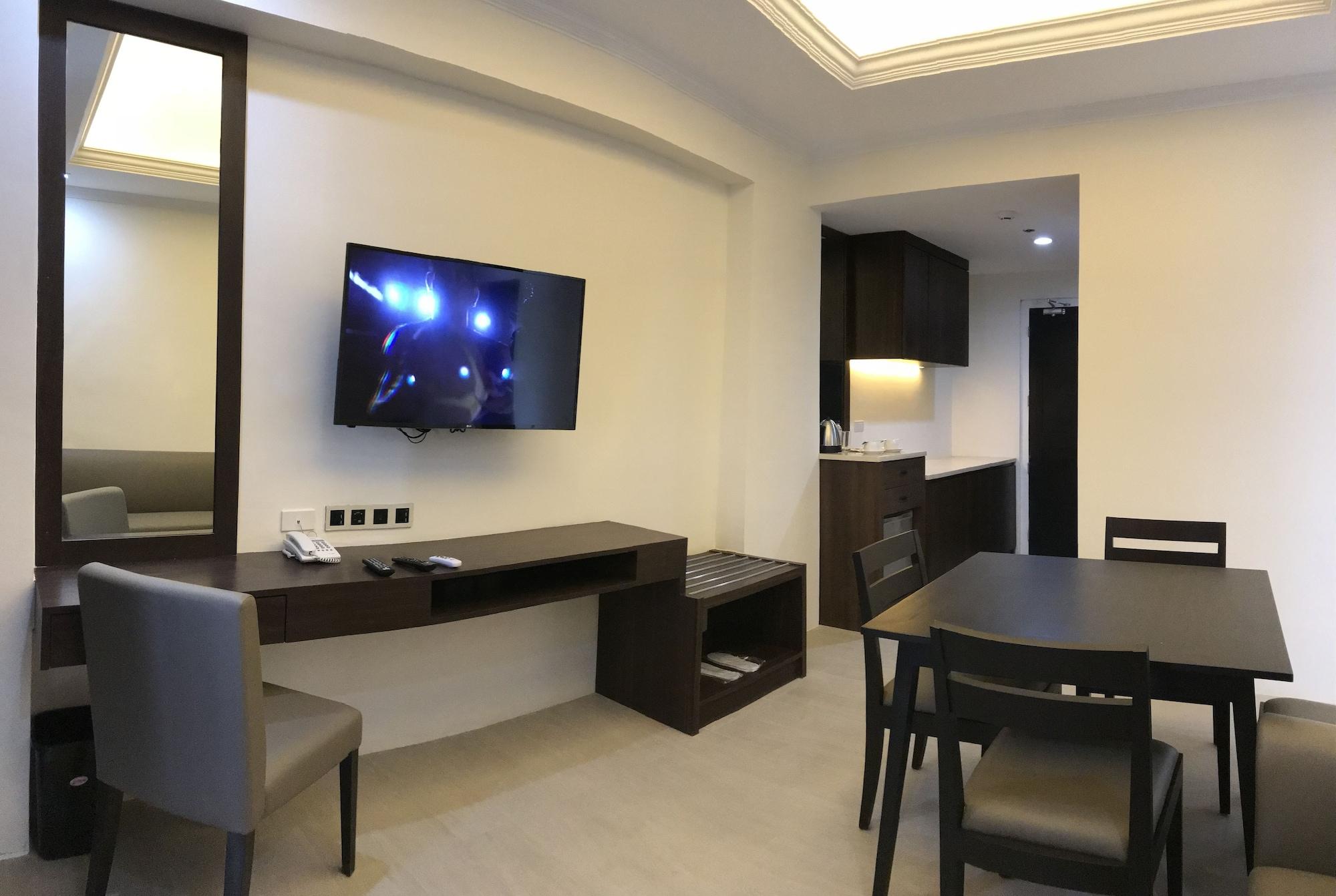 Sotogrande Iloilo Hotel Dış mekan fotoğraf