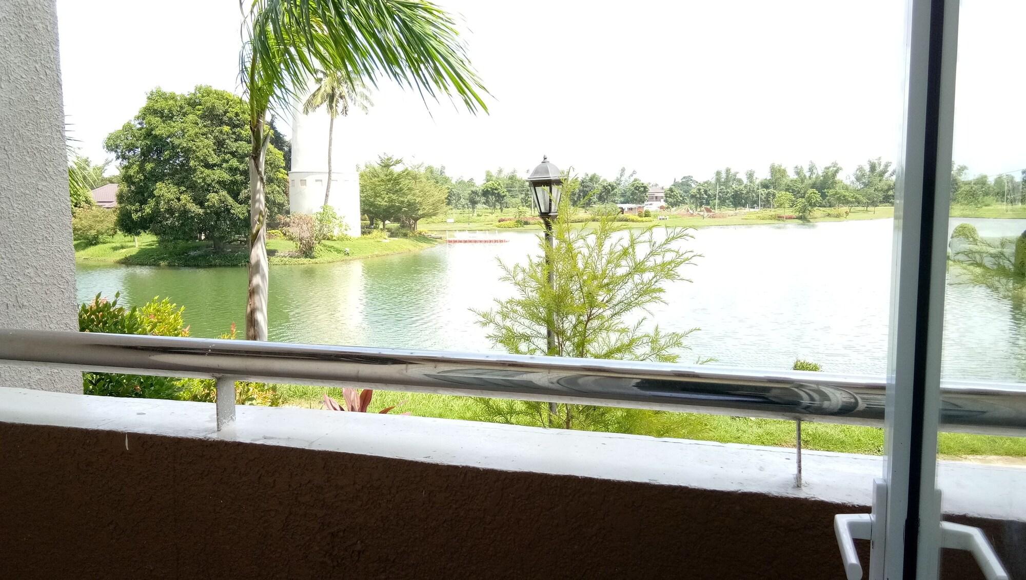 Sotogrande Iloilo Hotel Dış mekan fotoğraf