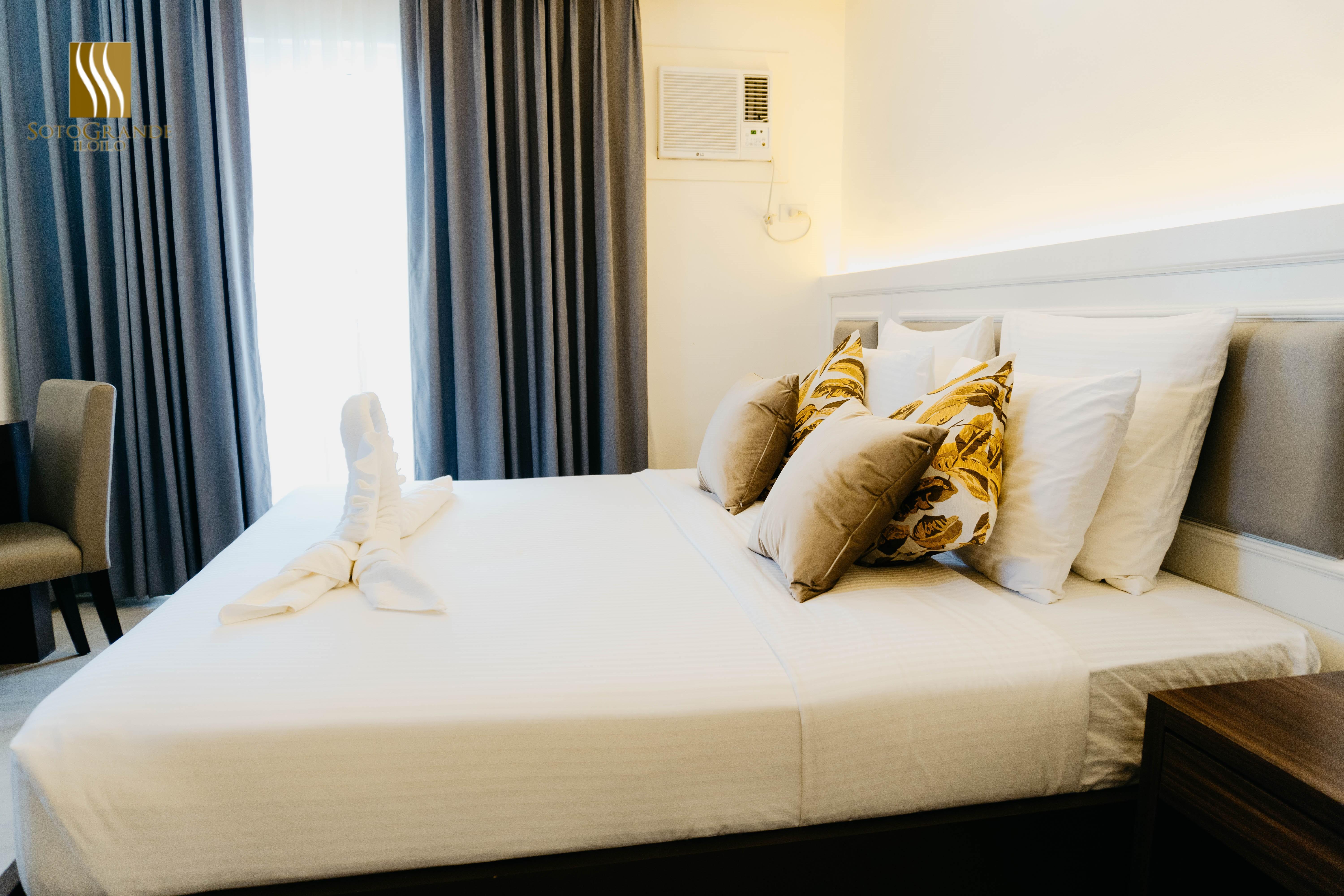 Sotogrande Iloilo Hotel Dış mekan fotoğraf