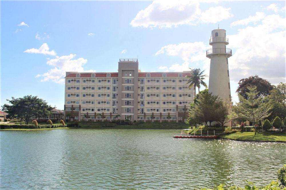 Sotogrande Iloilo Hotel Dış mekan fotoğraf