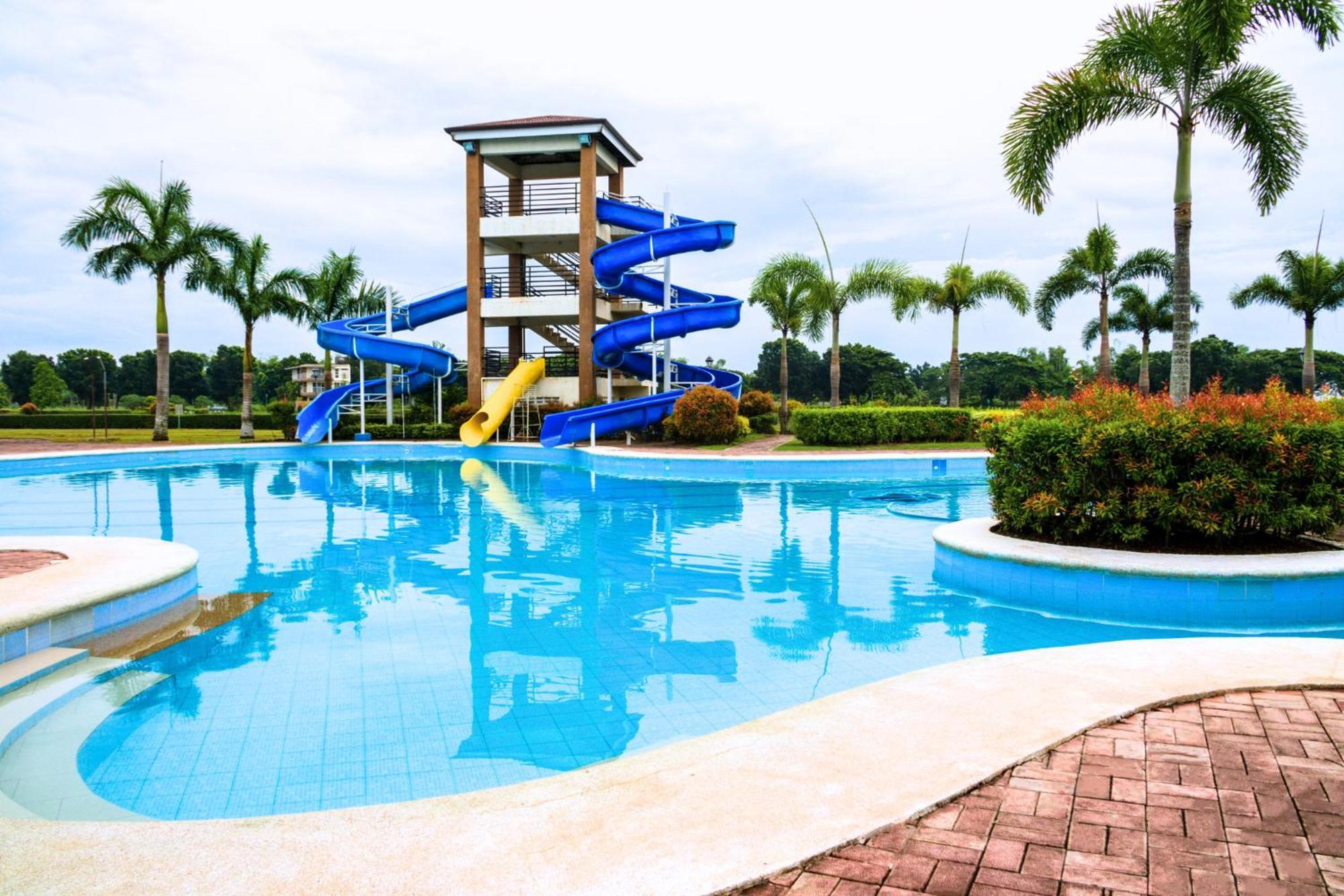 Sotogrande Iloilo Hotel Dış mekan fotoğraf