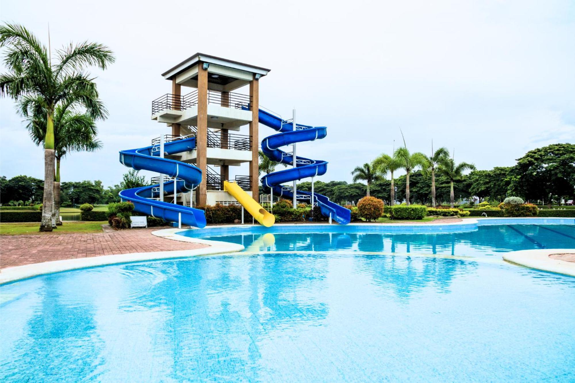 Sotogrande Iloilo Hotel Dış mekan fotoğraf